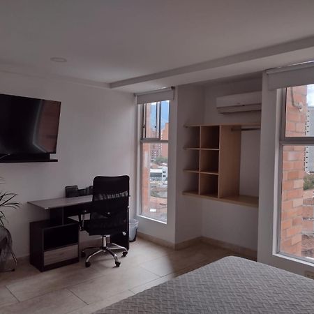 Apartasuites Av Медельїн Екстер'єр фото